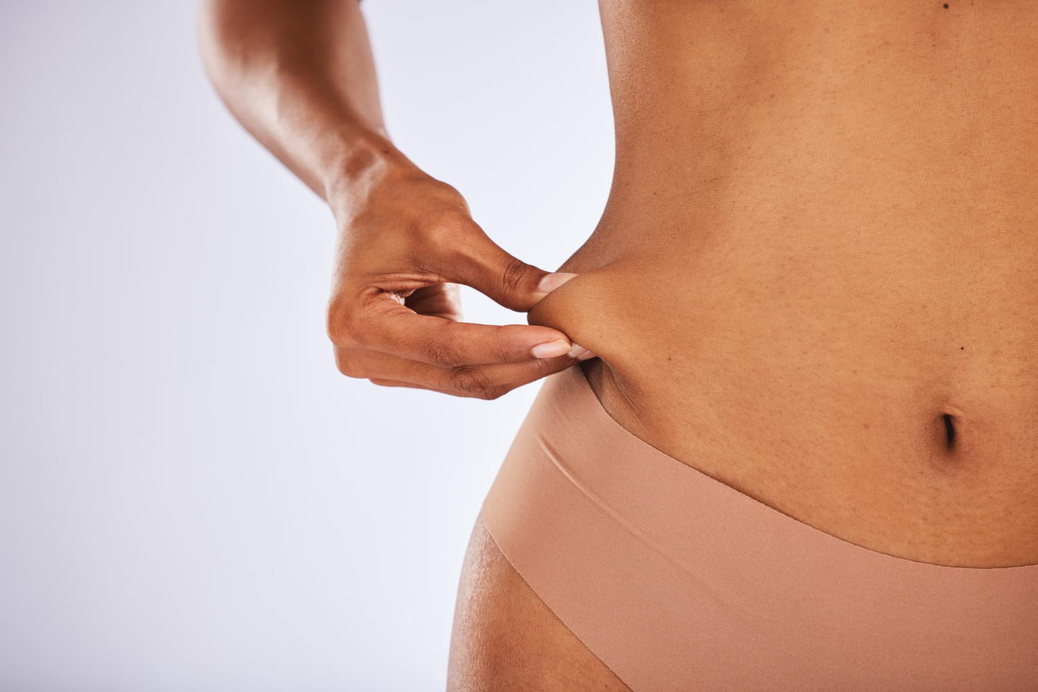 حقن إذابة الدهون في الجسم Body fat dissolving injections